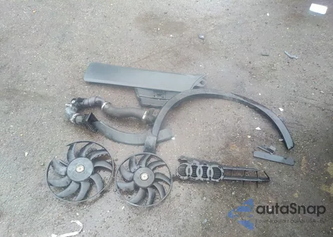 2017 Audi Q3 2.0T Premium z USA, uszkodzony, nr VIN WA1ECCFS3HR013138